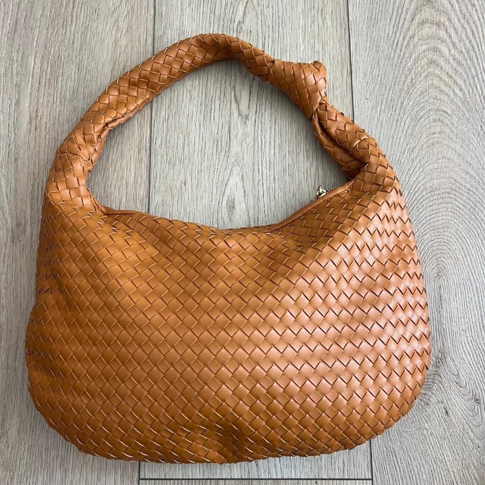 Melie Bianco Brigitte Shoulder Bag.Color Caramel